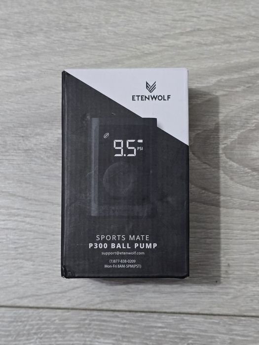 Pompă electrică ETENWOLF pentru mingi cu manometru – Neagră