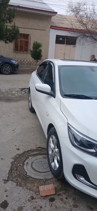 Оних сотилади 2025