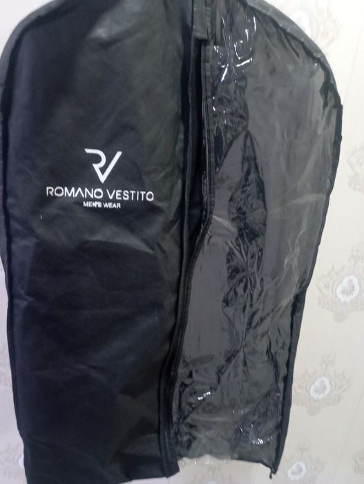 Kostyum shim sotiladi