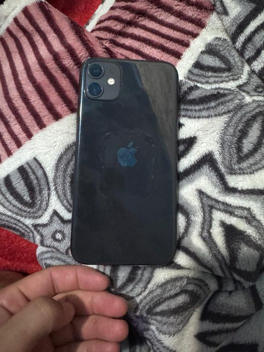 Продам  Iphone 11