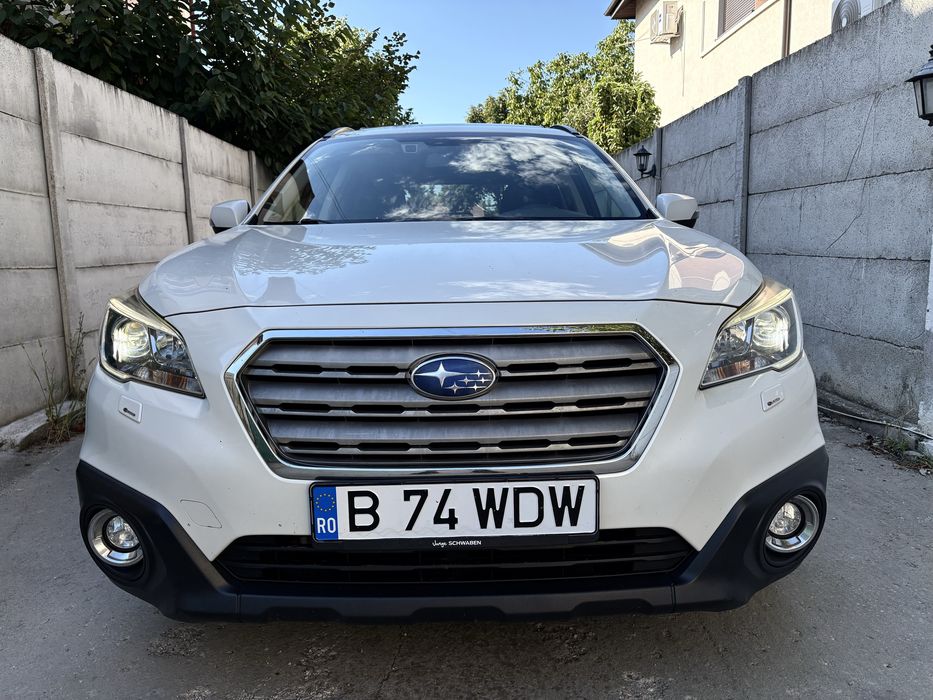 Subaru Qutback Legacy 2.0d Aut 4X4 Navi Xenon Trapa Camera