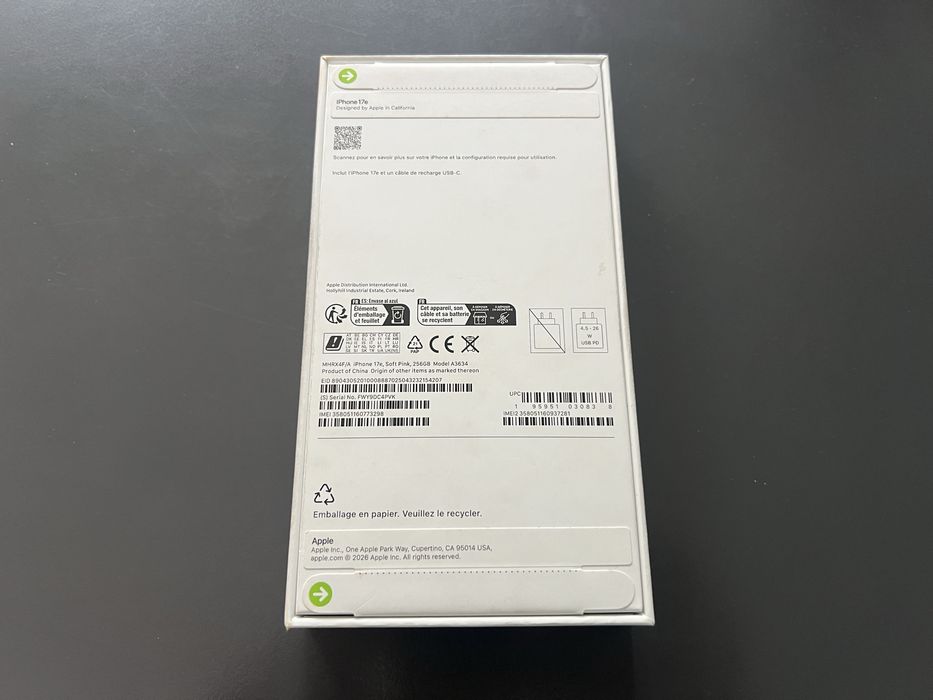 Продавам Apple iPhone 17e 256GB-НОВ