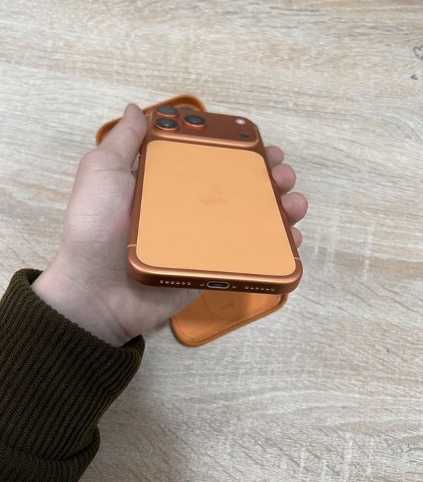 Iphone 17 pro max ideal obmen xam buladi