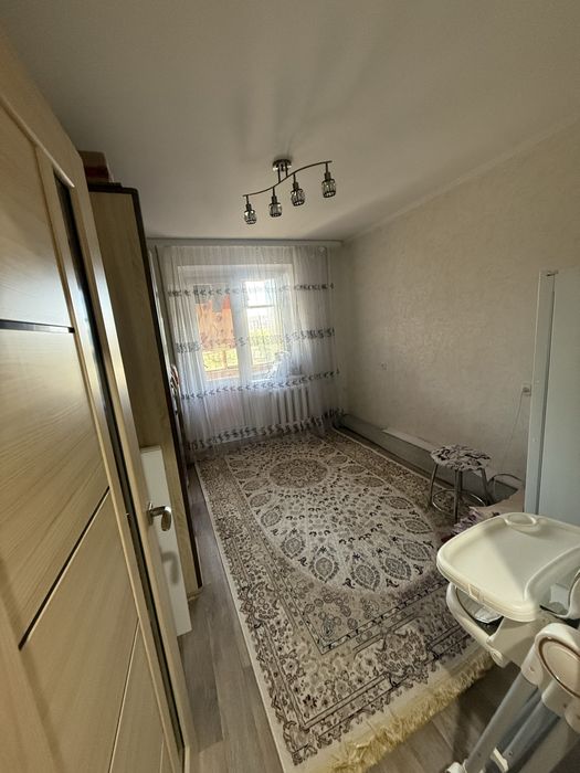 Продам квартиру 3 комнатную