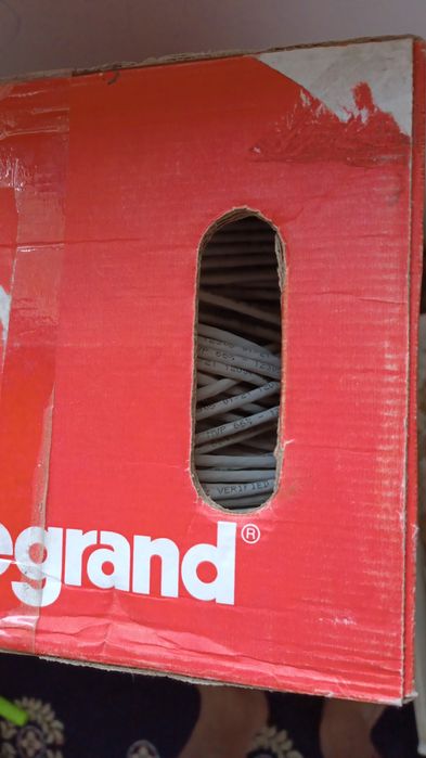 Интернет кабель 300 мерт