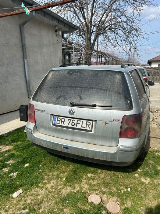 Vând Passat B5.5