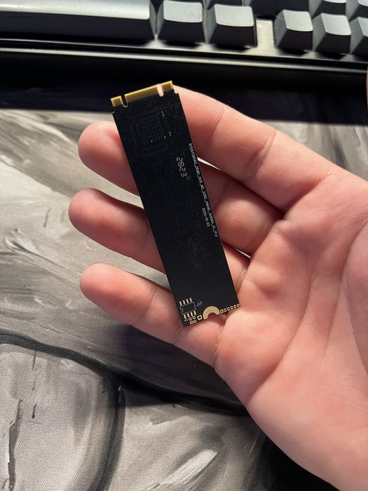 SATA M2 накопитель, абсолютно новый