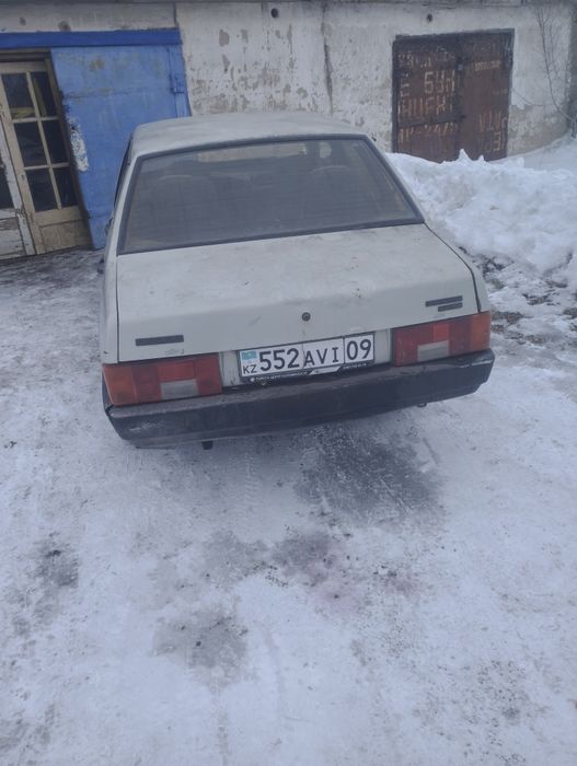 Продаю ваз 21099