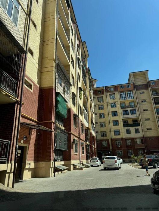 СРОЧНО!!! Продаётся 3.1.8 каробка 89,90 кв метр