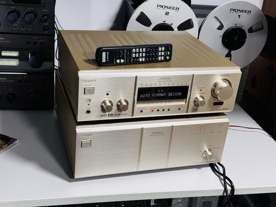 Bloc putere + preamplificator gama ES SONY  TA-N9000es + TA-E9000ES !