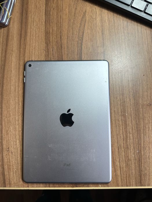 Tableta ipad air 2 64 GB BATERIE INTRE 95-100%