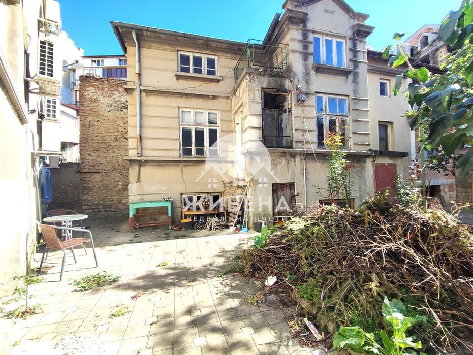 Продава се Къща в Варна, Операта - 120 кв.м за 1212 €/кв.м - Снимка #11