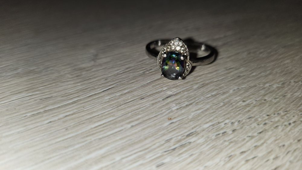 Inel argint cu piatră