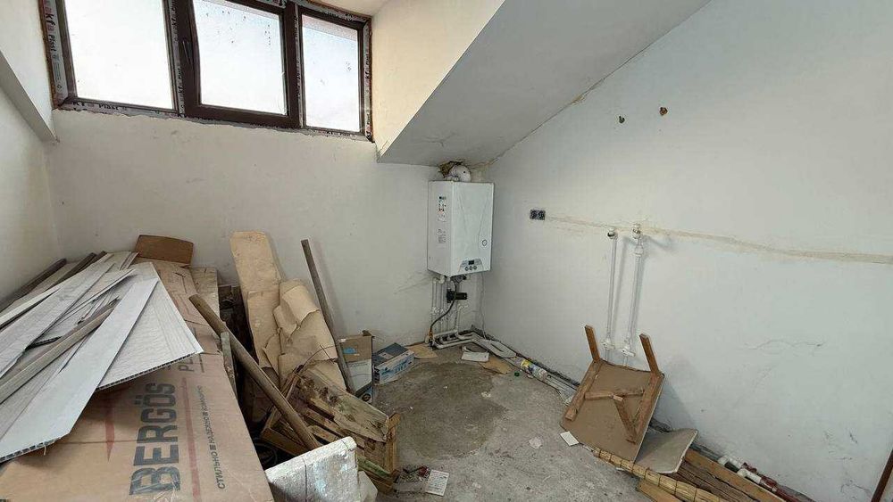 Калениский Ансор кафеси 5 қаватда 3 хонали квартира сотилади.ID: 1534