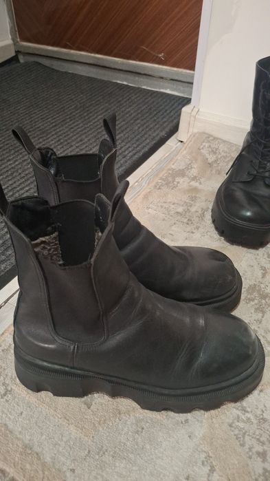 Кожаные ботинки и лоферы 40раз