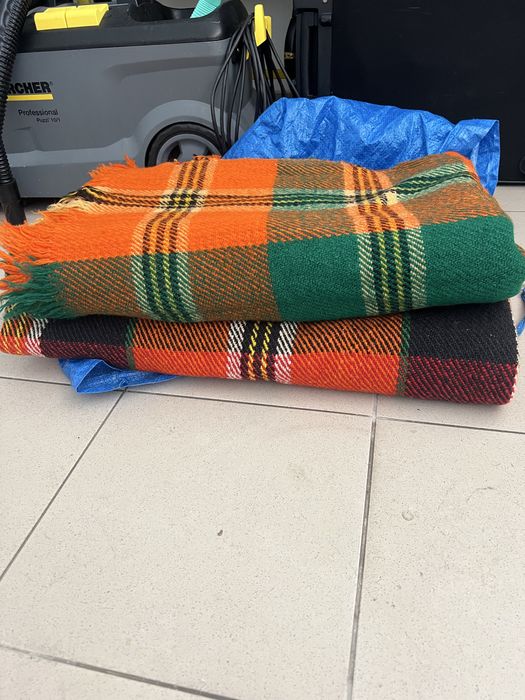 Олекотени завивки 150/200-12лв и одеала 20лв чаршафи-5лв