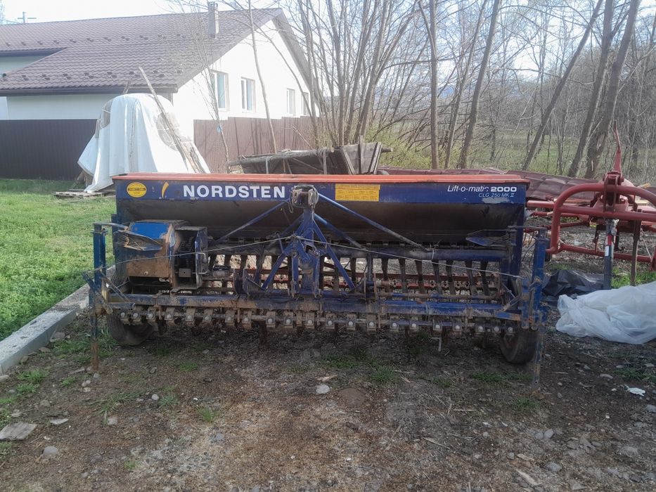 Semănătoare paioase