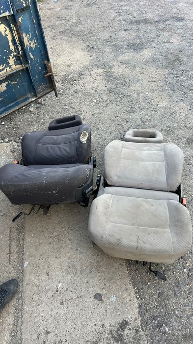 Кресло на ауди продаю