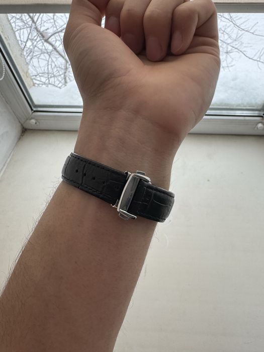 Продается часы казахстанский бренд abyroy