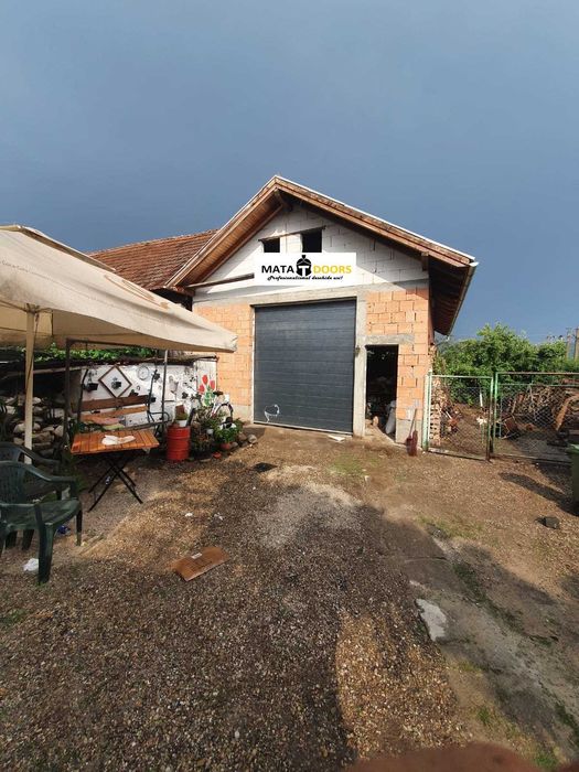 Usi sectionale/usi rezidentiale/usi industriale/usi hale/usi garaj