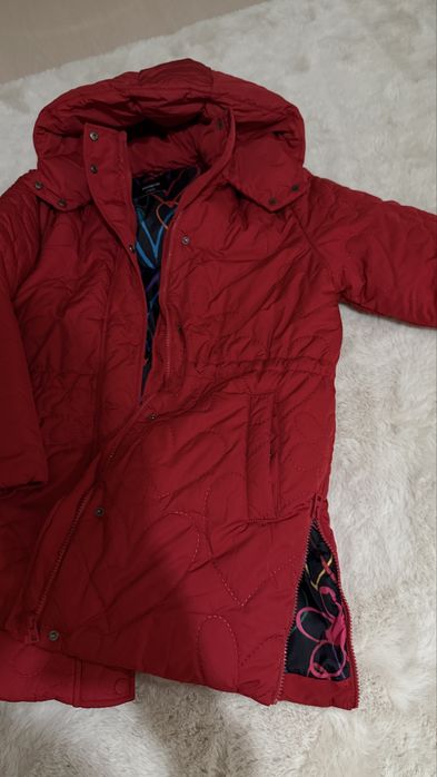 Geca Desigual marime 158-164 / 13-14 ani