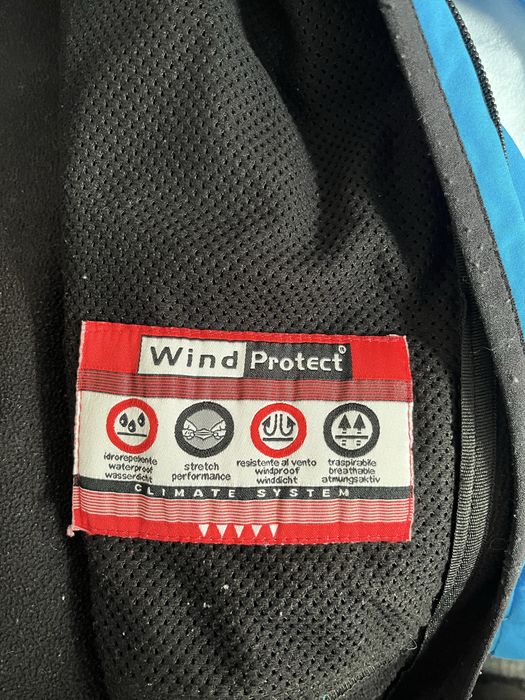 Ветроусйточиво яке CMP