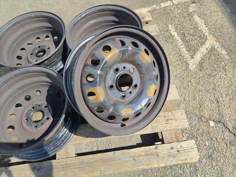 15 цола 5 х 114,3 мм Хюндай / Кия - 6 Инча / ЕТ 48