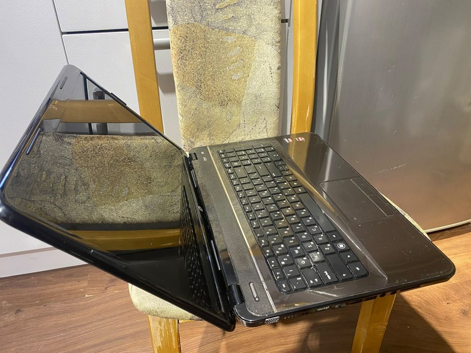 НР с большим экраном 17.3"/AMD 4-x core/ozu 8/ssd