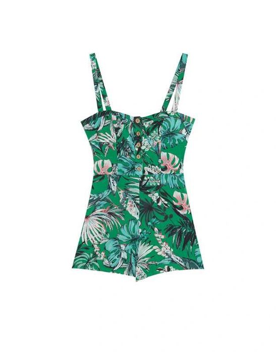 Rochita Pull&Bear noua cu eticheta