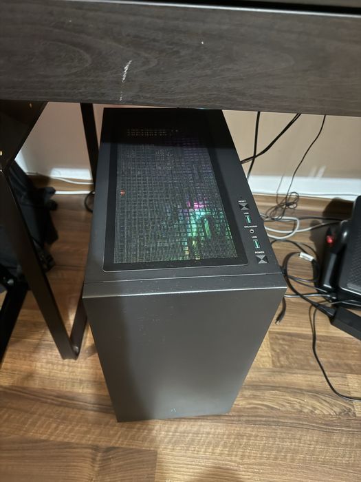 Настолен Геймърски Компютър-Гаранционен