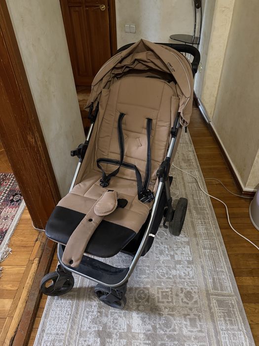 Продам детскую коляску