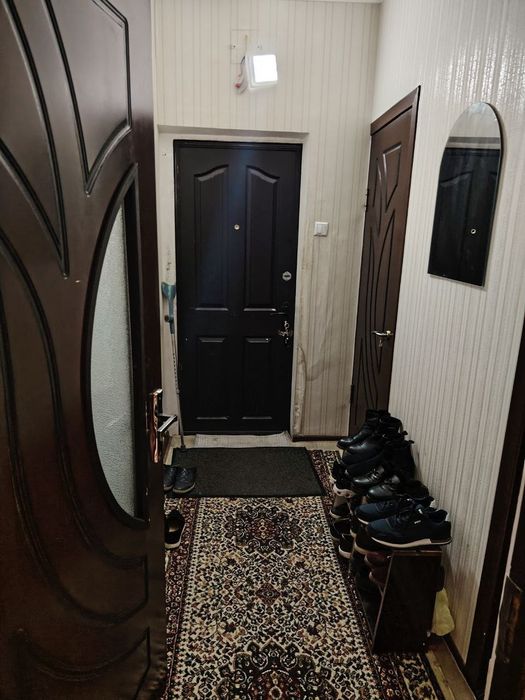 Продаётся квартира Юнусабад 11кв 2/1/4