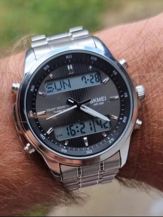 Часы наручные Кварцевые