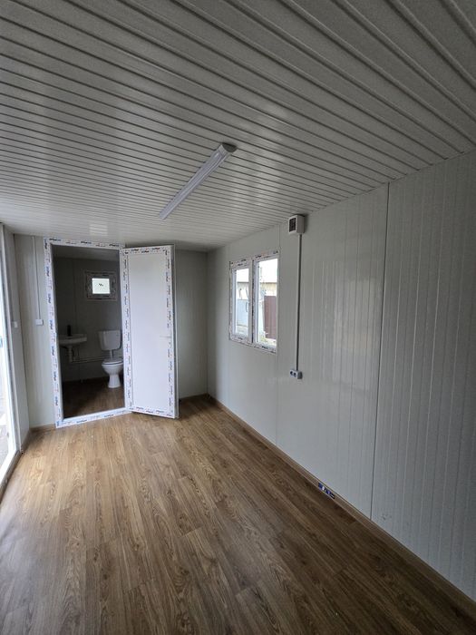 Vand Container modular cu grup sanitar wc,lavoar,cabina de dus,boiler