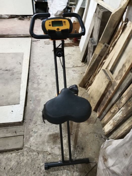 Продам велотренажёр Genau