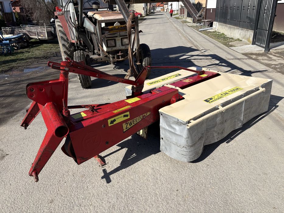 Coasa PZ 165 dupa tractor