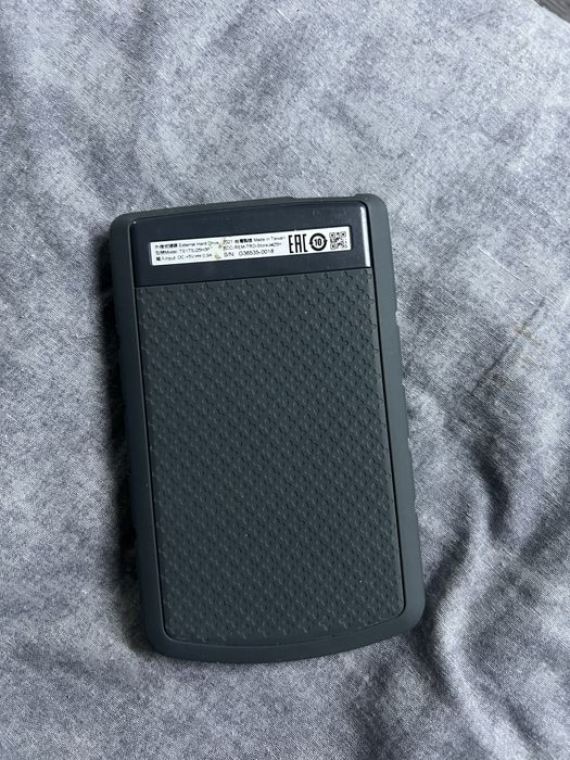 Продам срочно внешный накопитель