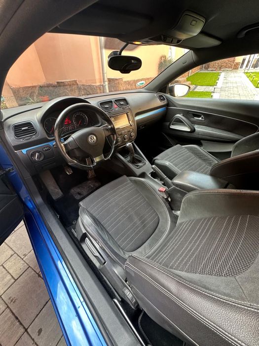 Volkswagen Scirocco // 2.0D // 2009 // Manual