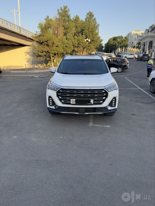 Jetour x90 plus сотилади
