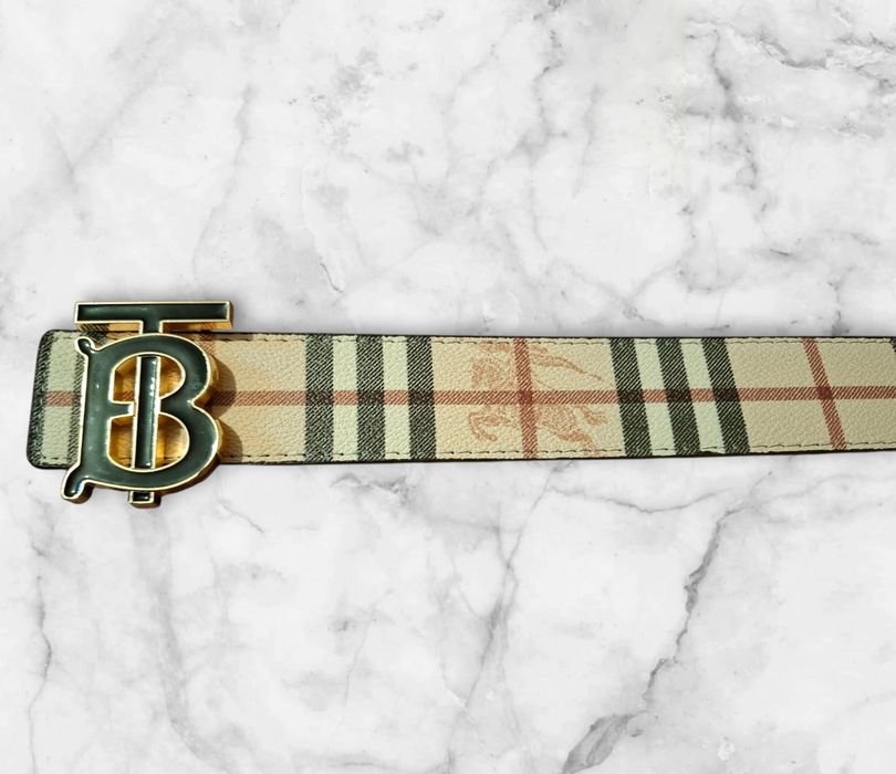 Curea Burberry 95 cm noua cu toate ambalajele
