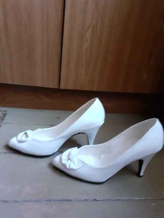 Дамски официални обувки 2 чифта
