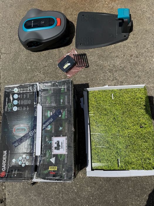 Robot tuns iarba Gardena