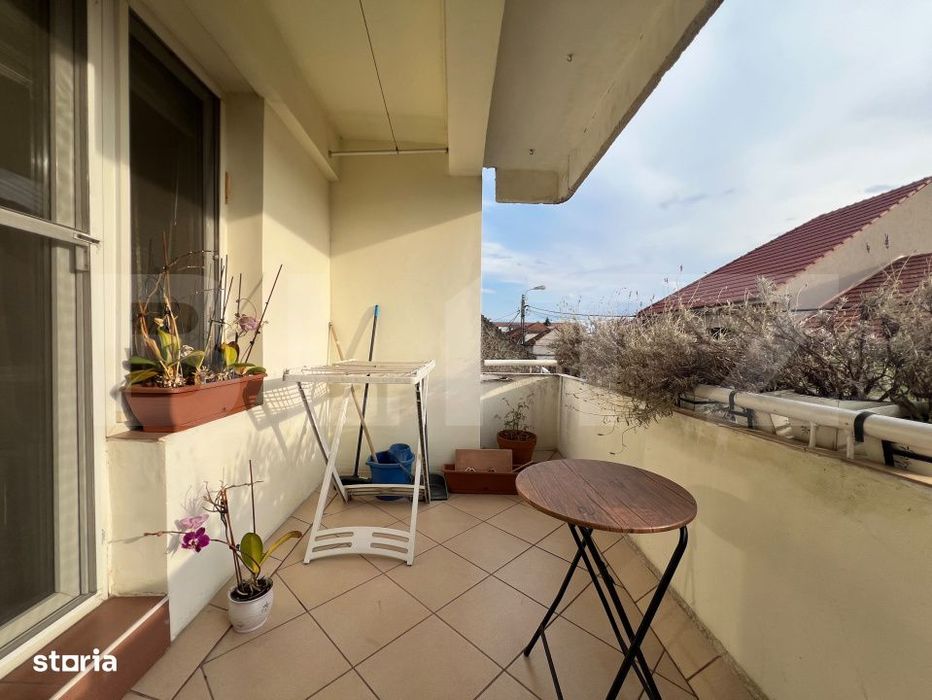 Apartament 3 camere decomandat, etaj 1, zona Cantemir