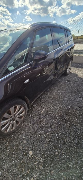 Опел зафира Ц 1.6 150 hp