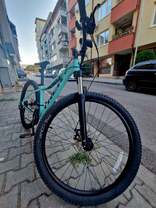 Продавам  дамски велосипед Trek  Marlin 4