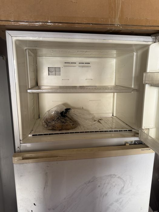 Продам бу холодильники