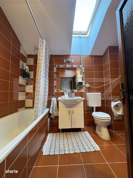 Apartament de vanzare, 39 mp, zona Florilor