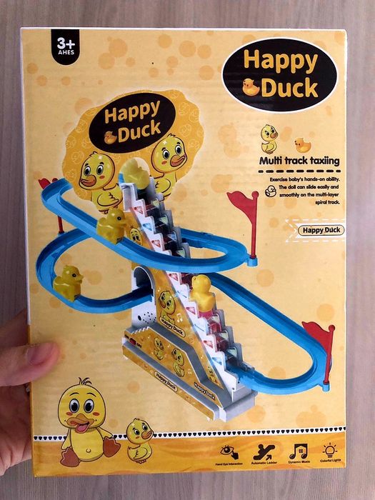 Развивающая игрушка для малышей Happy duck