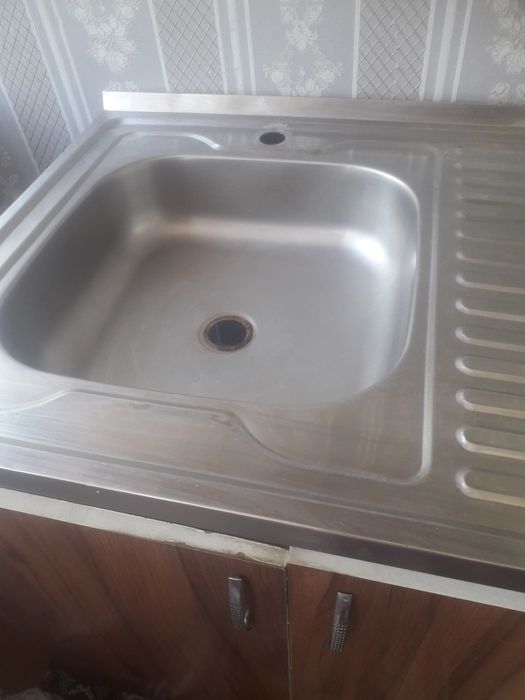 Кухонная мойка  б/у