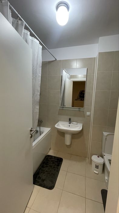 Direct proprietar: Vand apartament 2 camere cu loc de parcare